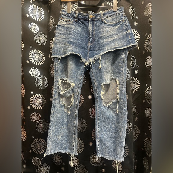 Zara Trafaluc Jeans Shorts Women’s Size 2 Blue Washed Distressed Cropped Holes - Picture 2 of 8